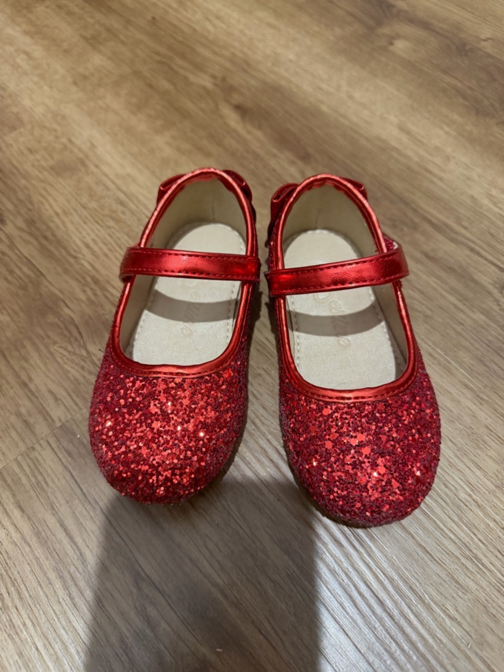 Sparkling Red Mary Jane Dress Shoes for Girls